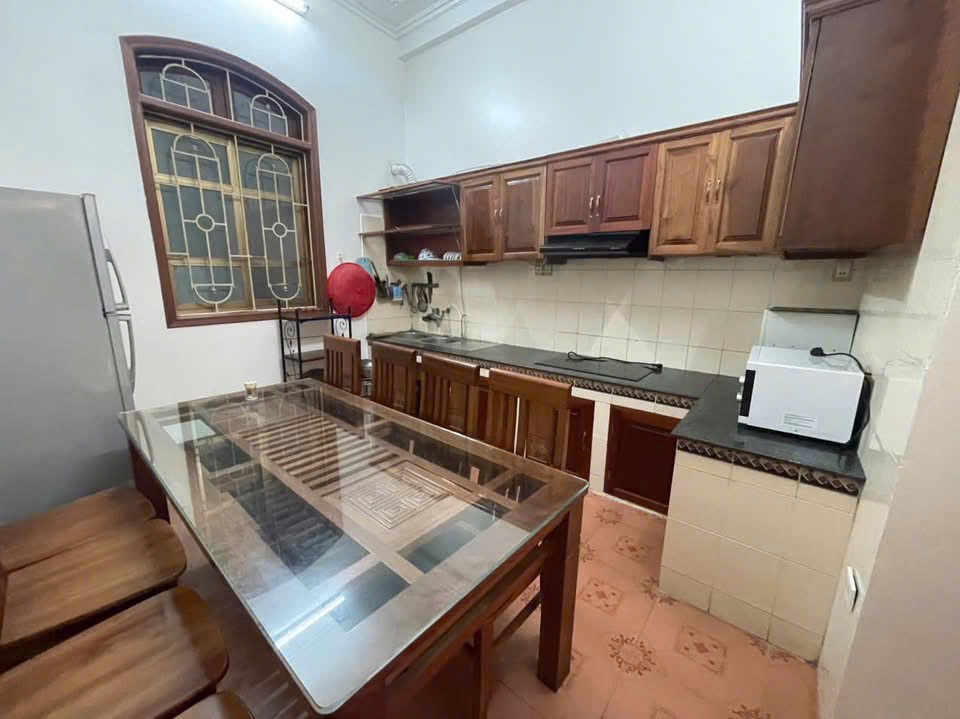 Cho thuê nhà nguyên căn ngõ 198 Dương Văn Bé, 4 tầng x 50m2, 4 ngủ, 13 Triệu - Ảnh 2